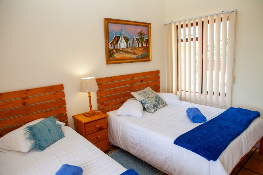 4 Bedroom Property for Sale in Southern Cross Western Cape